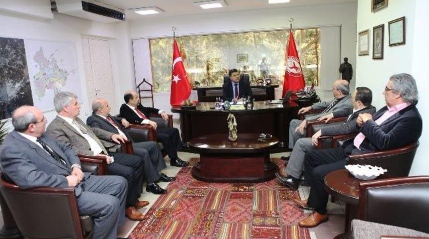 Başkan Sındır&rsquo;a &lsquo;&ccedil;evreye Katkı&rsquo; Plaketi