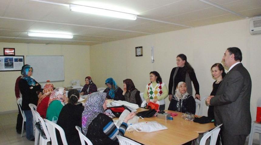 3 Bin Kursiyerin Eğitim G&ouml;rd&uuml;ğ&uuml; Uğur B&ouml;ceği K&uuml;lt&uuml;r Merkezi 3 Yaşında