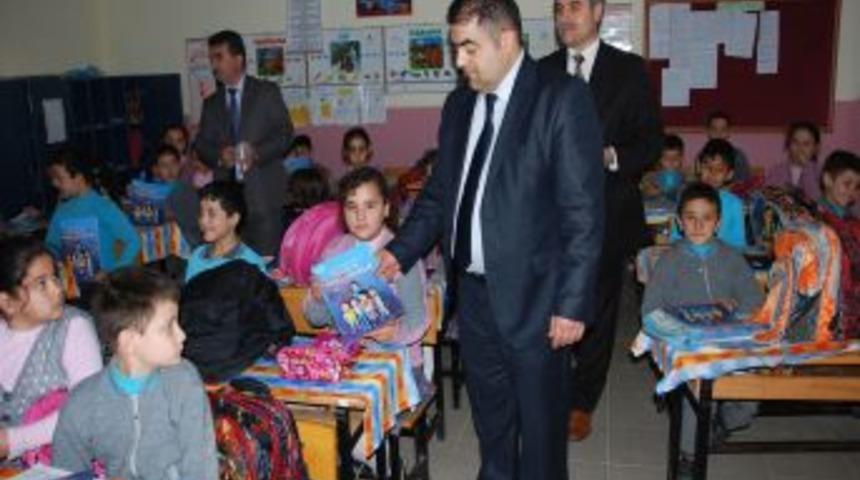 Çocuklarda Sosyal Güvenlik Bilinci Oluşturmak Için Dergi Dağıtıldı