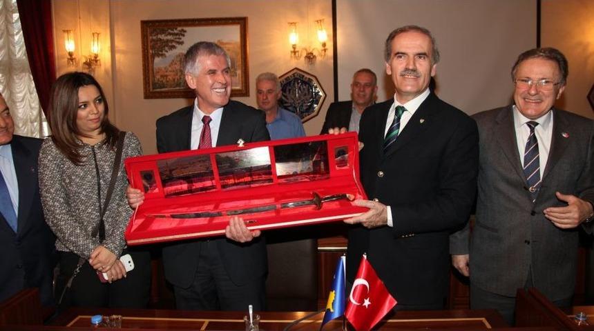 Kosova İ&ccedil;işleri Bakanı &Ccedil;elebi: En B&uuml;y&uuml;k Sıkıntı Ekonomik Nedenler