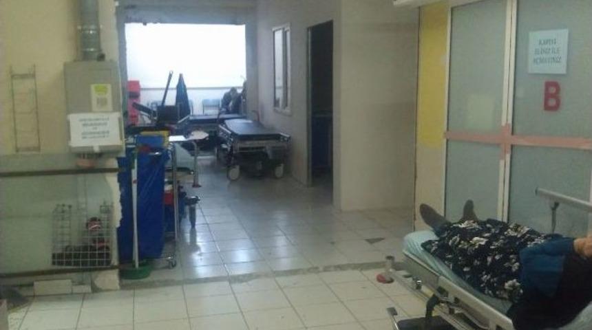 Acil Serviste Tadilat Ve Elektrik Krizi