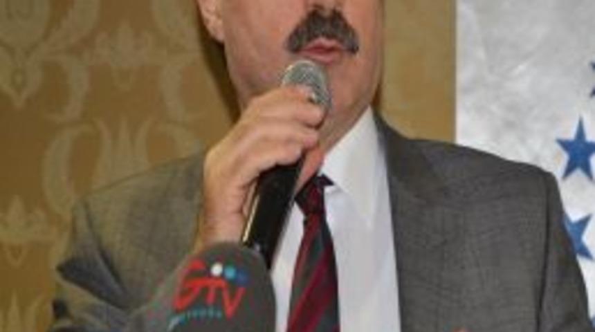 Bakan &Ccedil;elik: Asıl Kanın Akmasını Izlemek Ihanettir