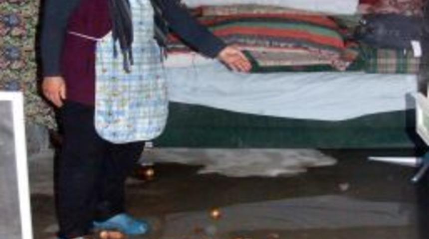 Boğazlıyan&rsquo;da Şiddetli Yağmur Su Baskınlarına Neden Oldu