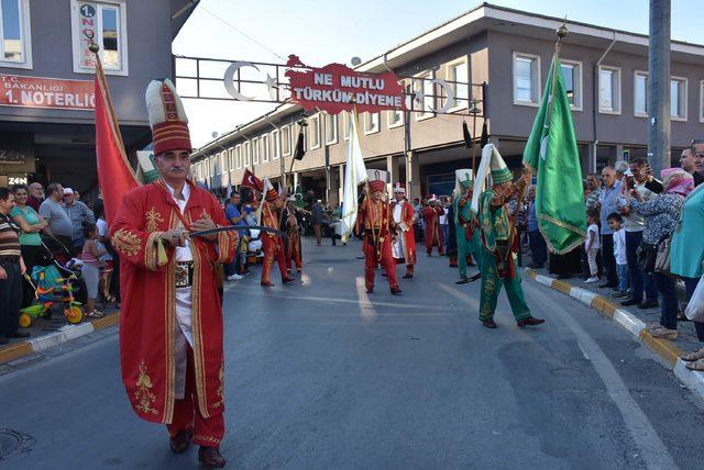 Balıkesir'de '15 Temmuz' yürüyüşü yapıldı