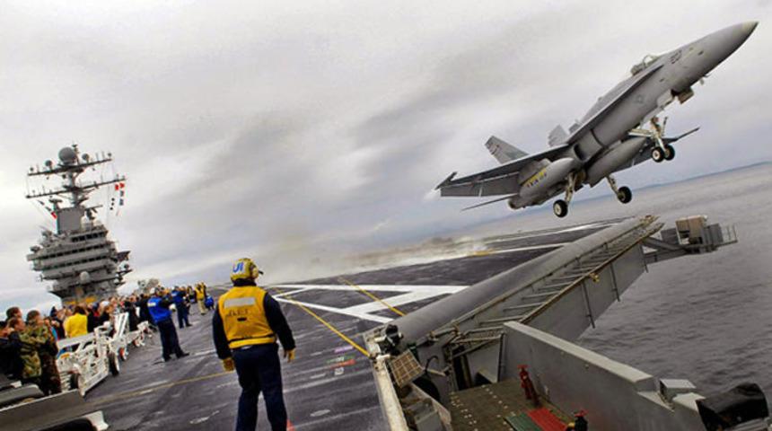 ABD Esad rejimini vurdu! Üst düzey subaylar da dahil onlarca ölü!