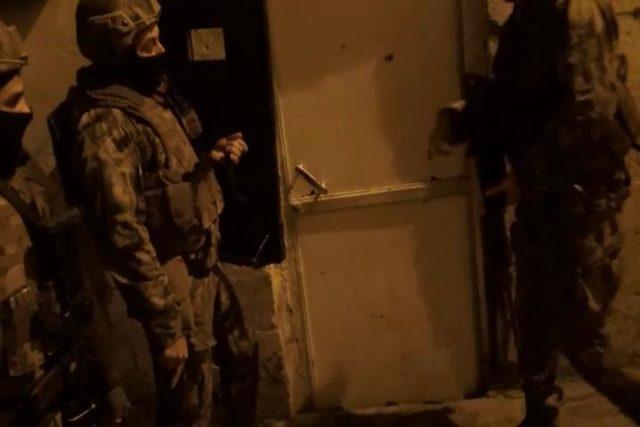 Şanlıurfa'da terör propagandasına 8 gözaltı