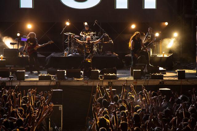 Kuşadası&rsquo;nda Şebnem Ferah ve Hayko Cepkin coşkusu 4