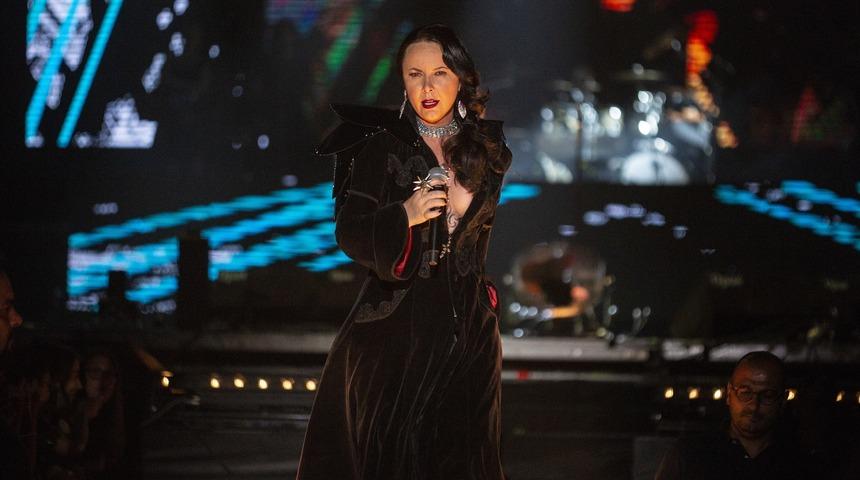 Kuşadası&rsquo;nda Şebnem Ferah ve Hayko Cepkin coşkusu