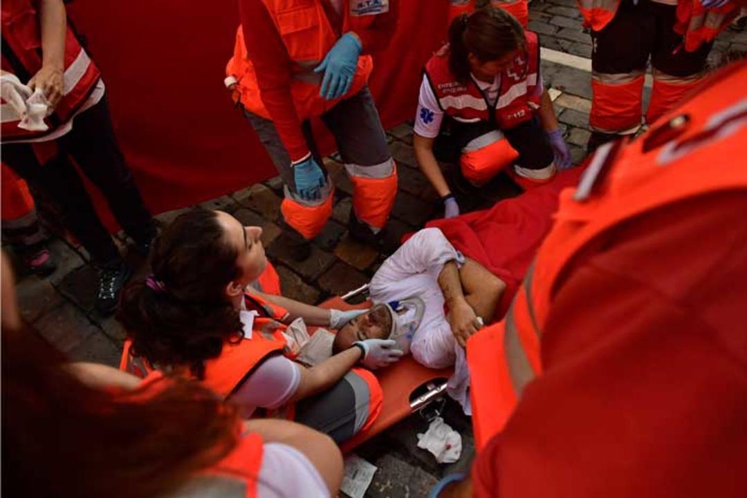 D&uuml;nya İspanya'da olanları şaşkınlıkla izliyor