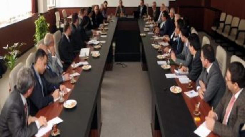 Ad&uuml; M&uuml;hendislik Fak&uuml;ltesi İş D&uuml;nyasıyla Buluştu