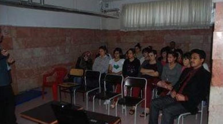 &Ouml;ğrenciler Madde Bağımlılığı Konusunda Bilgilendirildi