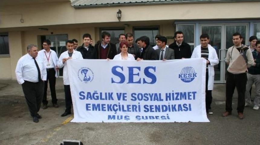 Ambulans Şof&ouml;r&uuml;n&uuml;n Darp Edilmesine Tepki