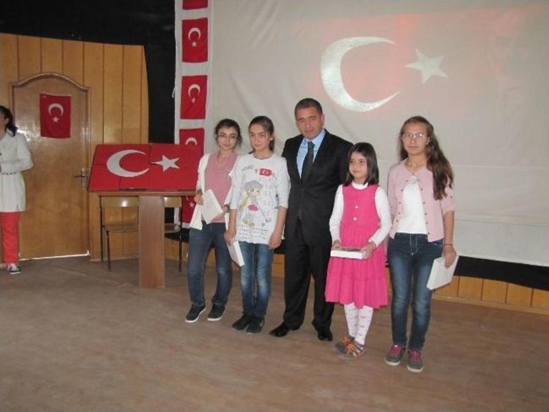 Hisarcık'ta İstiklal Marşı'nın Kabul&uuml;n&uuml;n 92. Yıld&ouml;n&uuml;m&uuml;