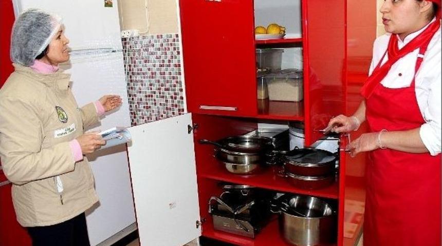 Niğde&rsquo;de Okul Ve Kantinler Denetleniyor