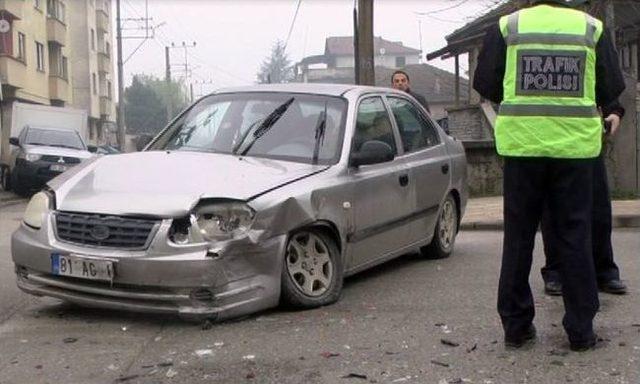 Düzce’de Trafik Kazası: 6 Yaralı