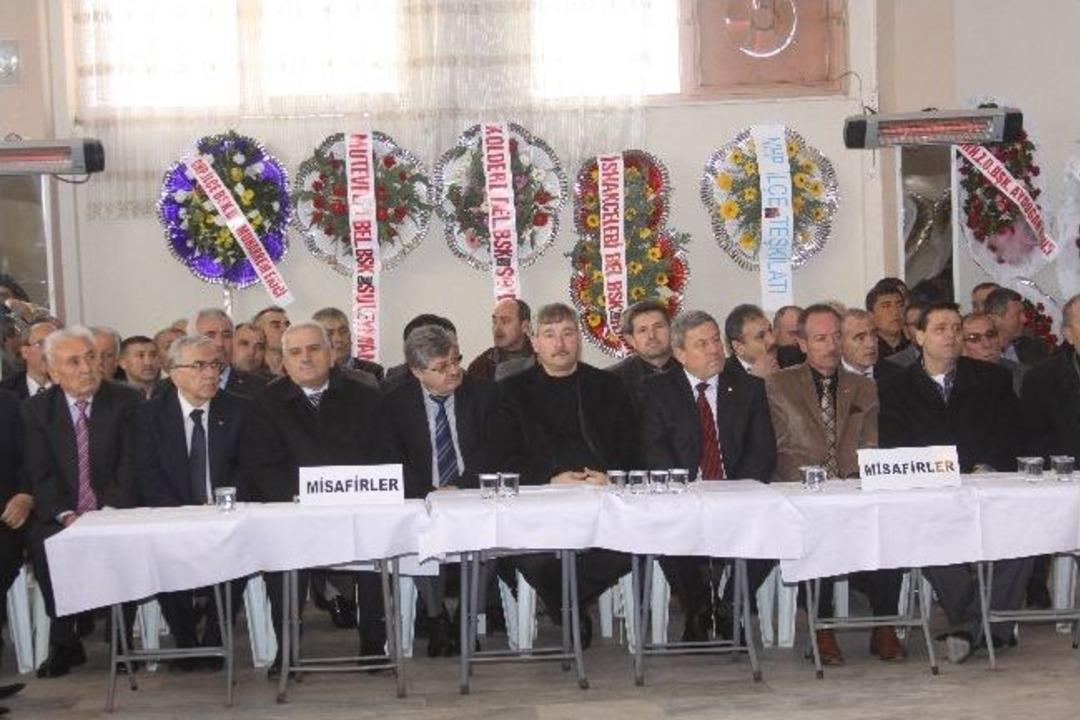 80 Yaşında 7. Kez Başkan Se&ccedil;ildi