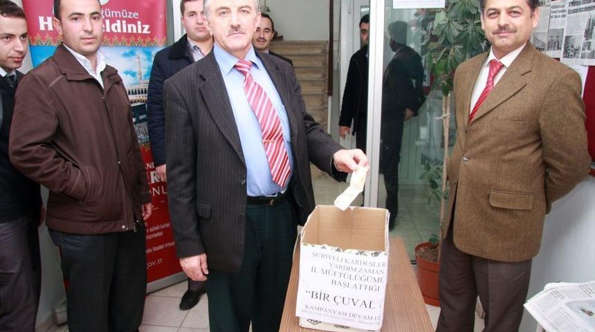 Hayırseverler, Suriyeli Sığınmacılara 50 TL'ye Bir &Ccedil;uval Un G&ouml;nderebilecek