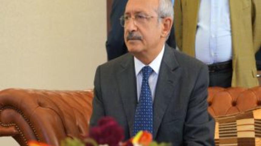 Kılı&ccedil;daroğlu'ndan Berfo Ana I&ccedil;in Taziye Mesajı