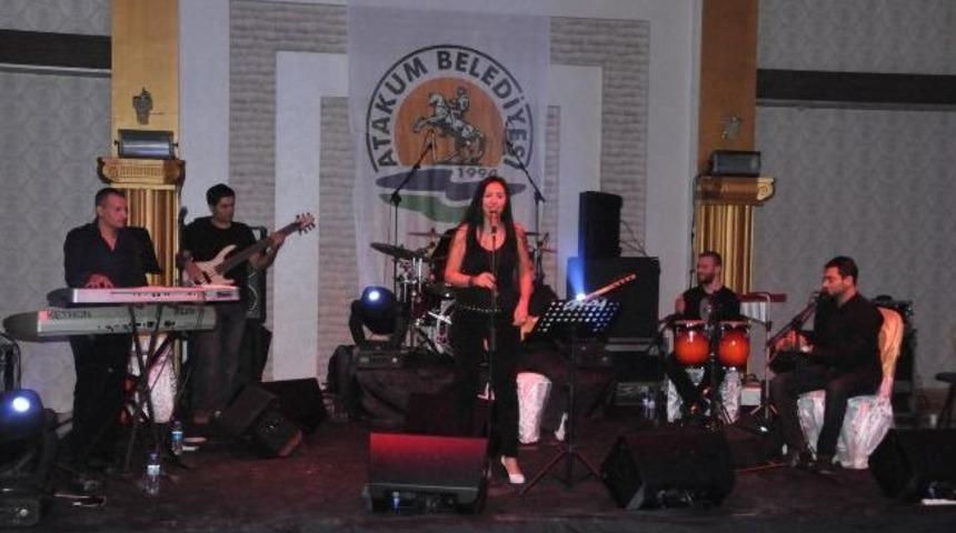 Serap Yağız Ve Grup Zemheri Konseri