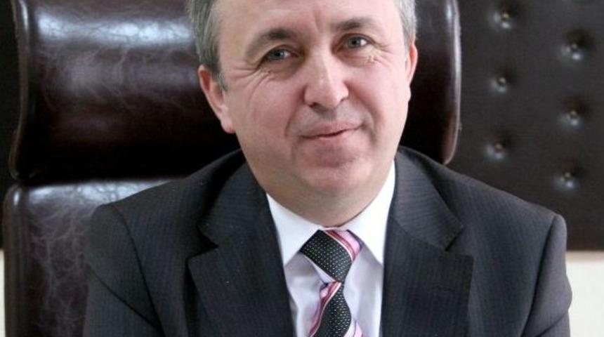 Acil Servis Hastaları Ve Yakınlarına &Ccedil;ay-poğa&ccedil;a İkramı