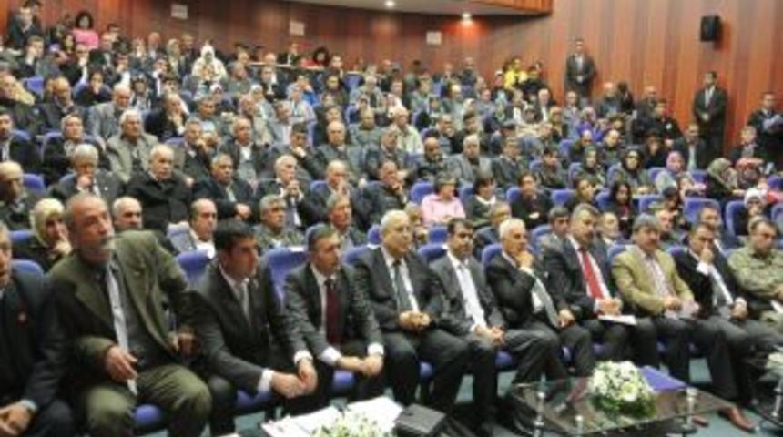 Vali Cerrah: Akan Kanın Durması I&ccedil;in Bazı Yollar Denenmeli