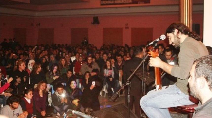 Karadenizli Sel&ccedil;uk Balcı&rsquo;dan K&uuml;rt&ccedil;e Şarkı
