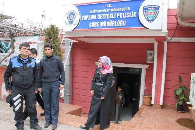 (özel Haber) Siirt’te Polisler Arapça Ve Kürtçe Kurs Görüyor