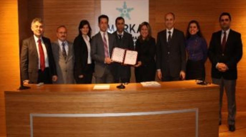 Yalova Valiliği Kalite Belgesi Aldı