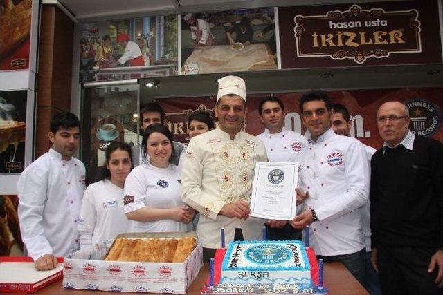 Dünyanın En Uzun Böreğini Yapan Adamdan İngiltere Düşesine Börek