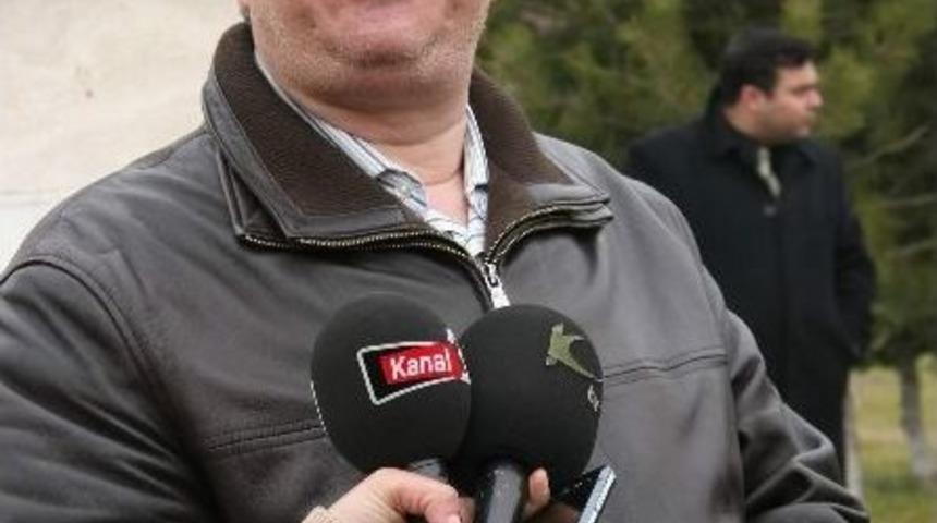 Afyonkarahisar'da Ali &Ccedil;etinkaya Anıldı