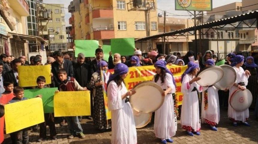Cizre'deki Y&uuml;r&uuml;y&uuml;ş Ve Basın A&ccedil;ıklaması Olaysız Sona Erdi