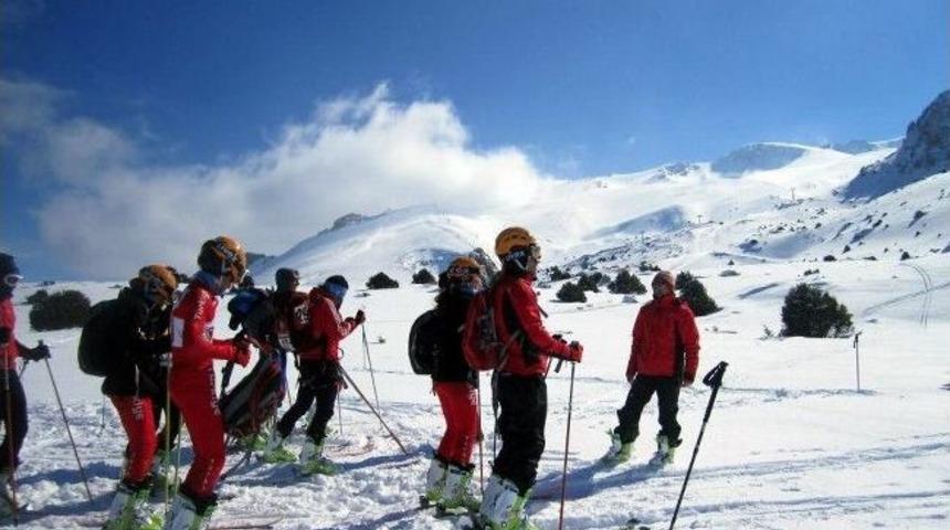 Ergan Kayak Merkezi Dünya Şampiyonası İle Açılıyor