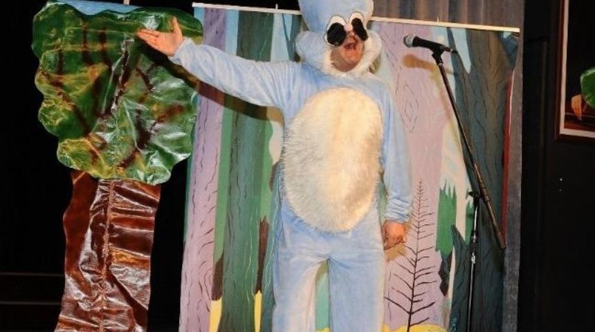 Karşıyakalı &Ccedil;ocuklar Tiyatroyu Sevdi