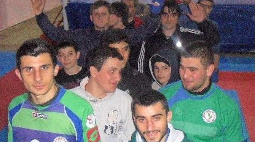 Rizeli Muay Thai&rsquo;ciler Madalya Peşinde