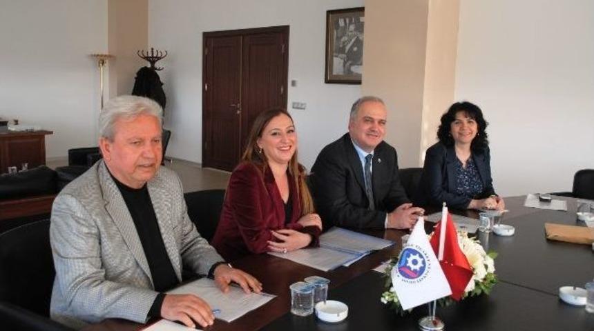 &Ccedil;tso İle Teb Ve Garanti Bankası Arasında Kredi Protokol&uuml; İmzalandı