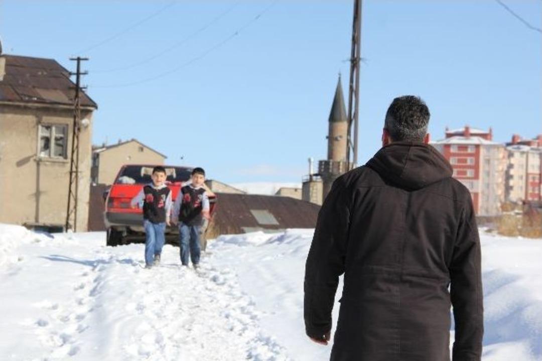 İkizlerin Yaşadığı Benzer Olaylar Şaşırtıyor