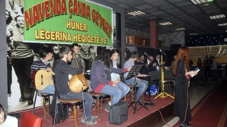 Y&uuml;ksekova&rsquo;da 'd&uuml;nya Anadil G&uuml;n&uuml;' Etkinliği