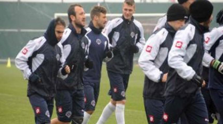 Kasımpaşa'da Fenerbahçe Maçının Hazırlıkları Devam Ediyor