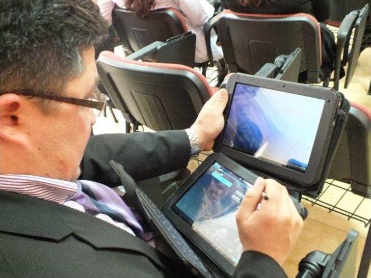 Kırklareli Fen Lisesi’nde Tablet Sevinci G4
