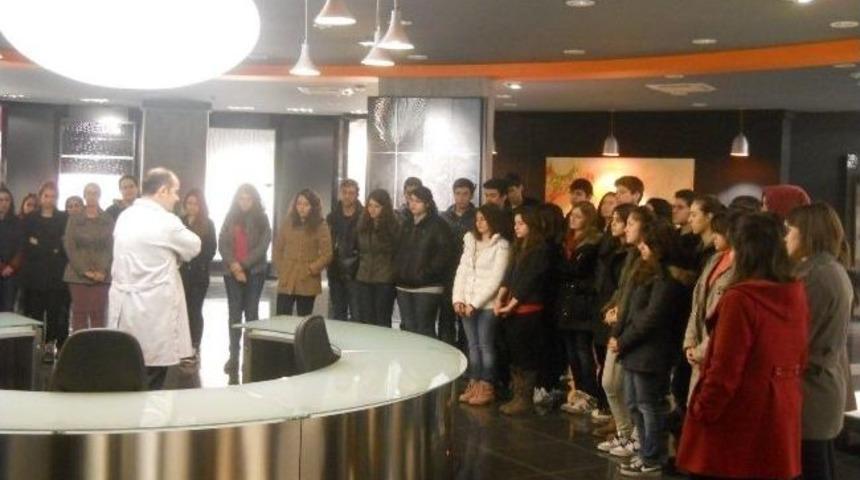 Fen Lisesi &Ouml;ğrencilerinden Seramiksan&rsquo;a Ziyaret