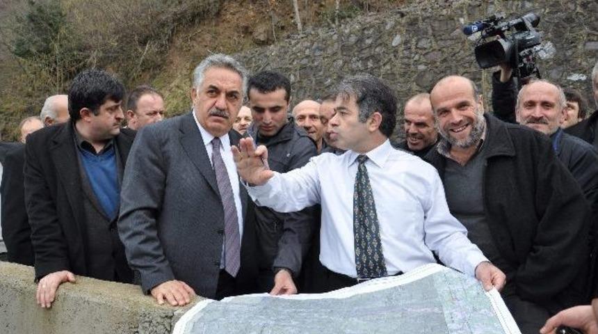 Bakan Hayati Yazıcı Muratlı Sınır Kapısı&rsquo;nın Kurulacağı B&ouml;lgede İncelemelerde Bulundu