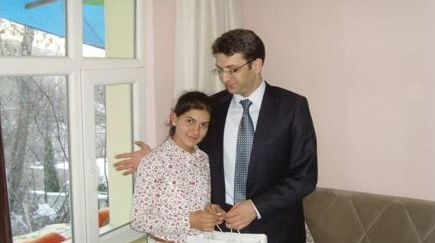 Kaymakamdan &Ouml;ğrencilere Ev Ziyareti