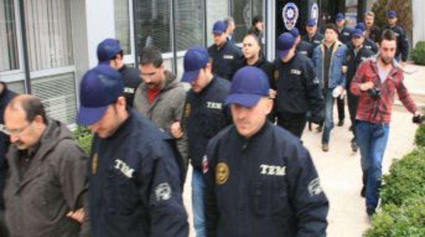 DHKP-C Operasyonunda 3 Kişi Tutuklandı