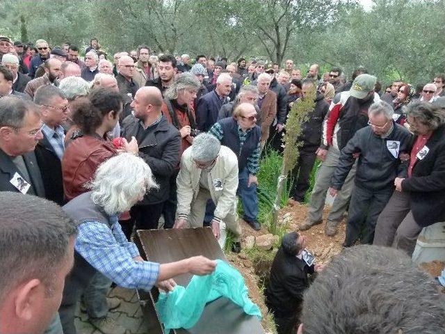 Fotoğraf Sanatcısı Son Yolculuğuna Uğurlandı