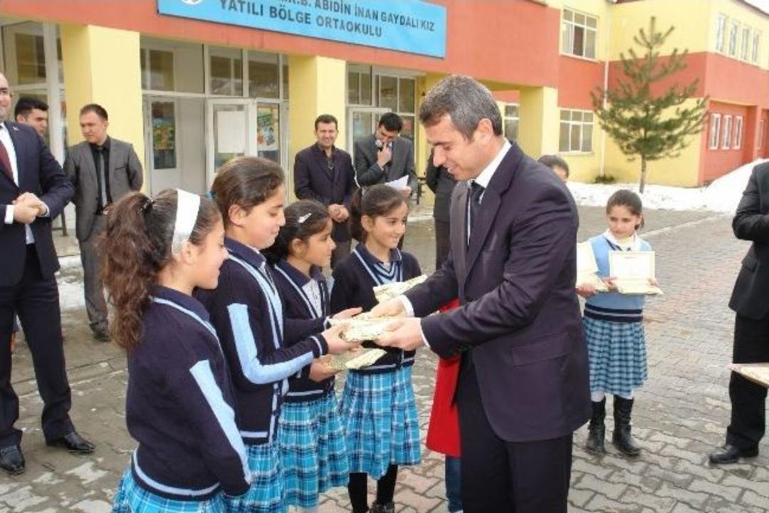 Hizan'da &Ouml;rnek Bir Okul