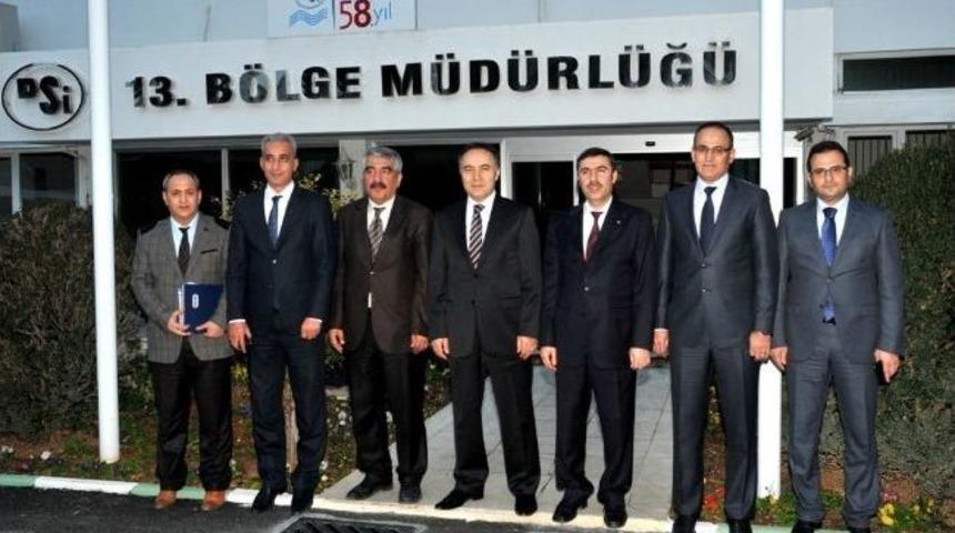 Valisi Altıparmak, Dsi B&ouml;lge M&uuml;d&uuml;r&uuml; &Ouml;zg&uuml;r'&uuml; Ziyaret Etti