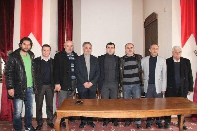 Bergama Belediyespor Yeni Teknik Direktörünü Buldu