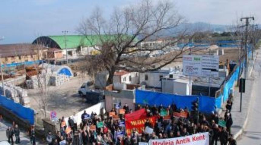 Kaya: Mryleia Antik Kenti&rsquo;ndeki Inşaat Durdurulmalı