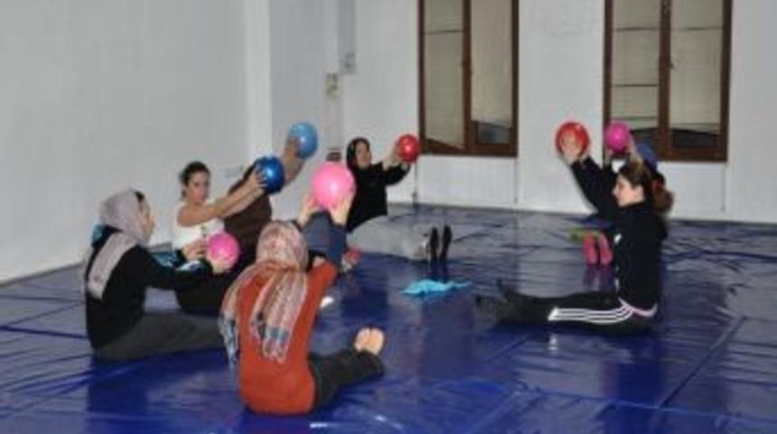 D&uuml;zce&rsquo;de Pilates G&uuml;nleri Başlıyor