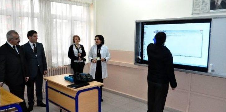 Liselerde Tablet Bilgisayarlı Eğitim Dönemi G4